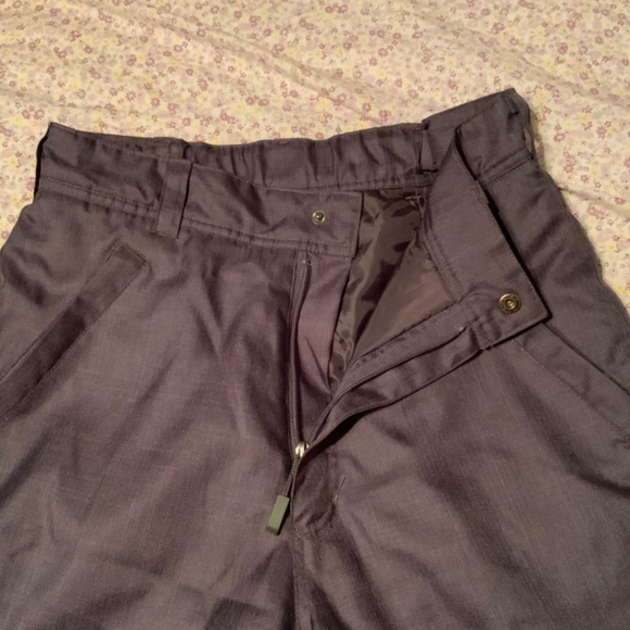 Innsbruck Adjustable Waist Snow Pants (Medium/Up to 30” Waist) - Picture 15 of 16